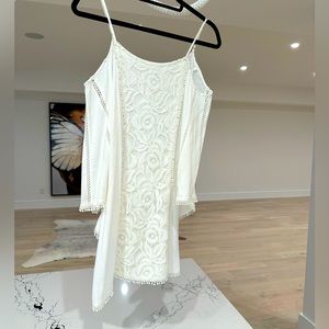 L Space cream embroidered off the shoulder cover up side XS